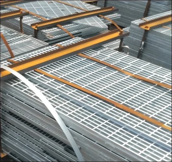 3 İnç Cıvata ve Somunlu Sıcak-daldırma Galvanizli Izgara Kelepçeleri